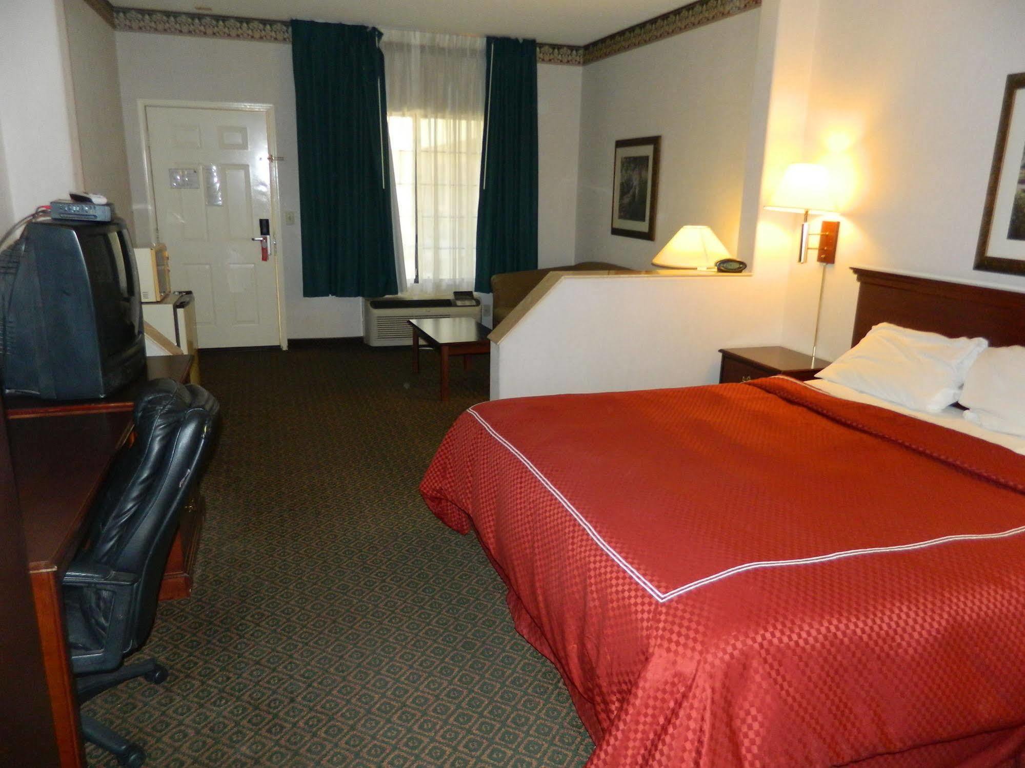 Capital Suites 布莱斯 外观 照片