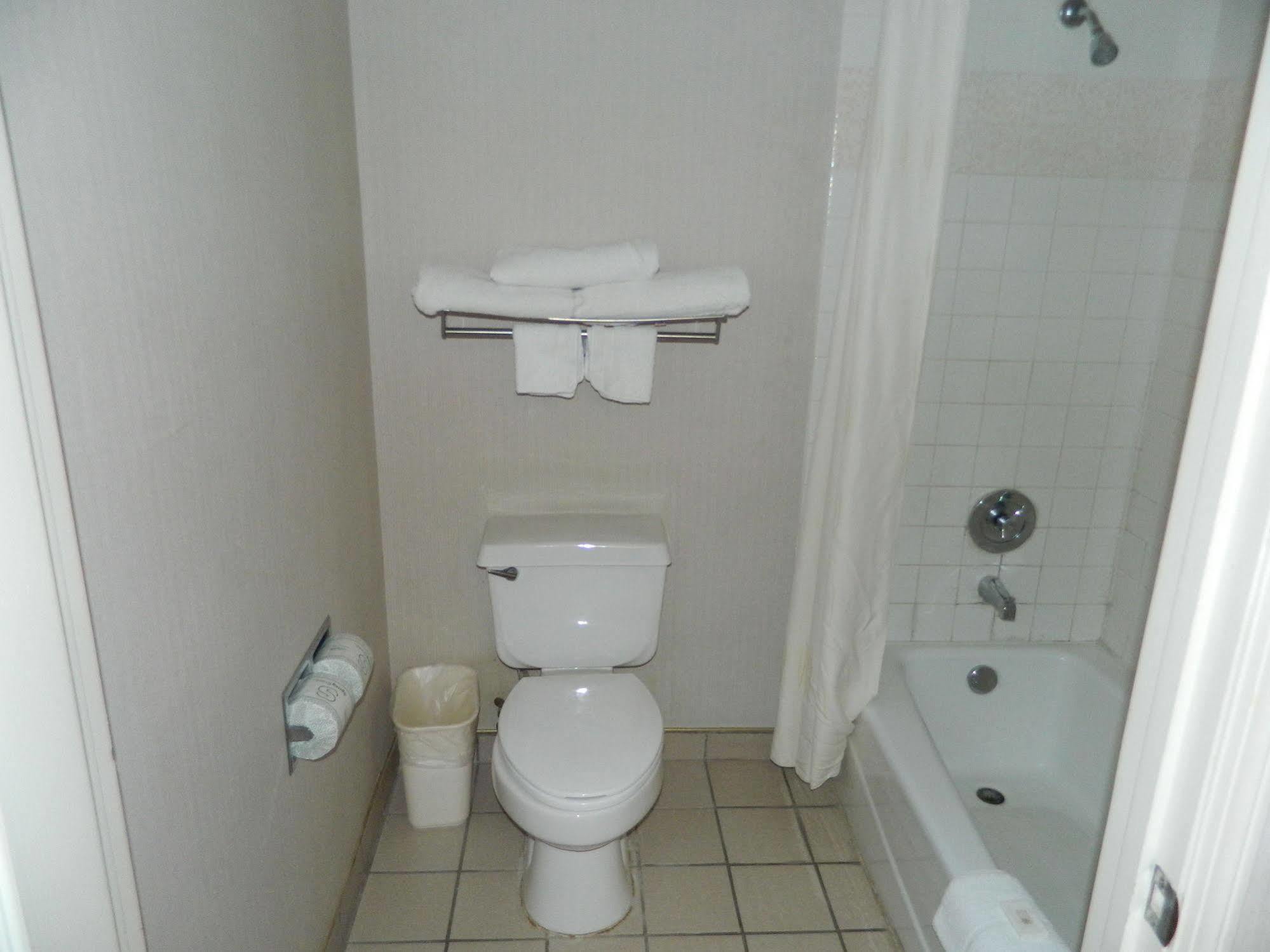 Capital Suites 布莱斯 外观 照片
