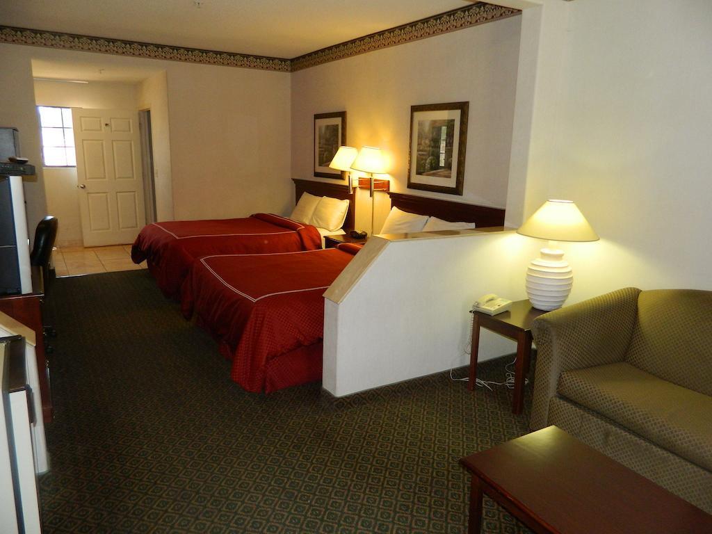 Capital Suites 布莱斯 外观 照片